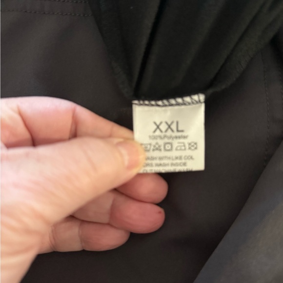 Black 'Wine is My Valentine' T-Shirt - Picture 4 of 4